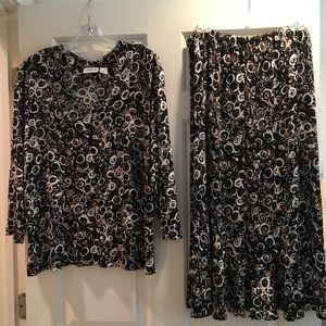 CHICOS matching skirt and top.